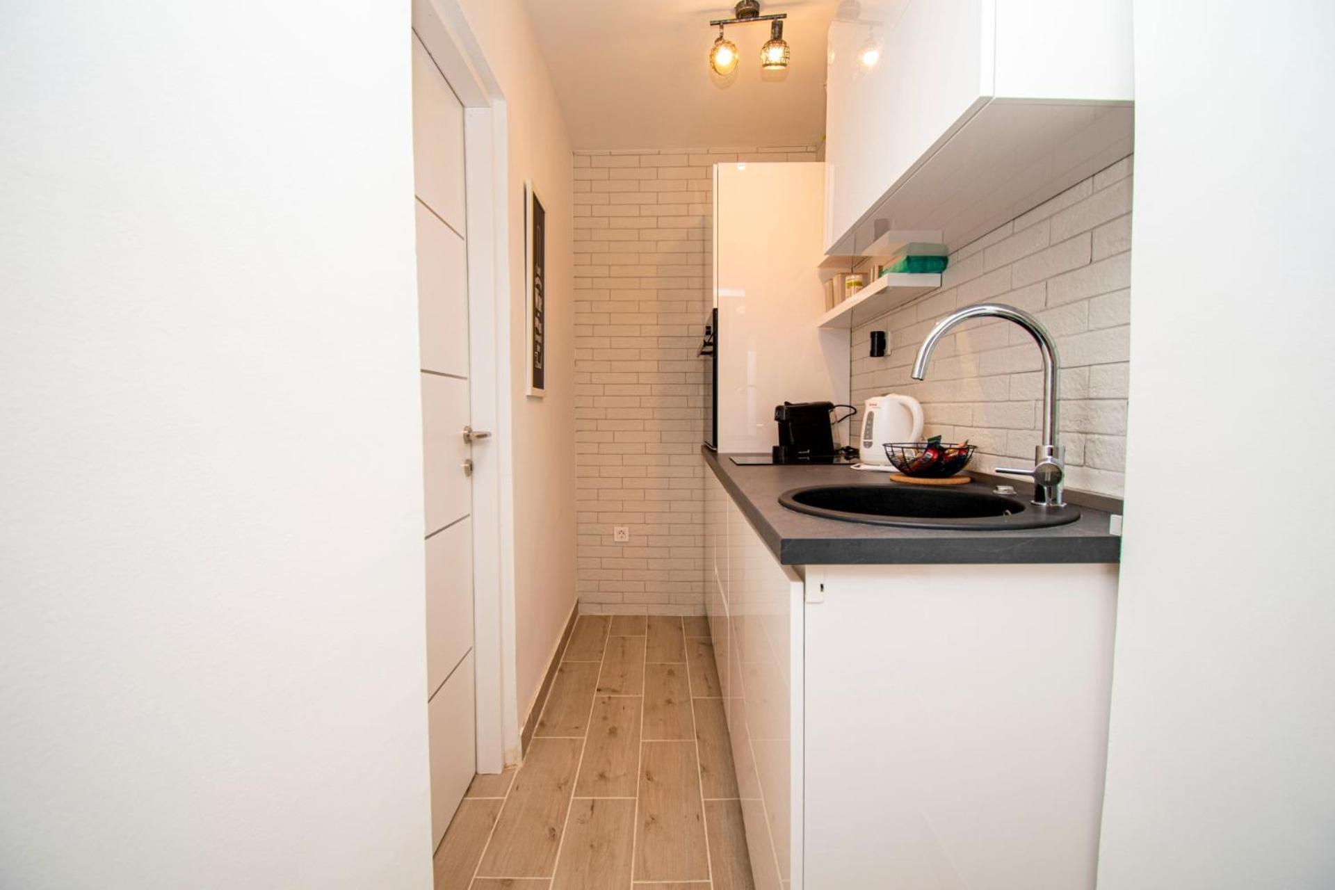 Oasis Apartment Pula Bagian luar foto